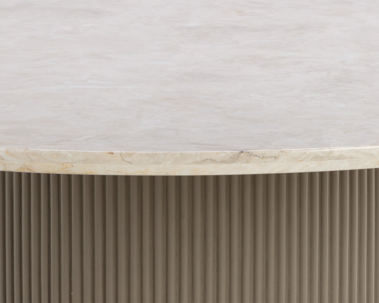 Sunpan Cataldi Dining Table - 59 Inch Round Dining Set With Iluka Dining Chair