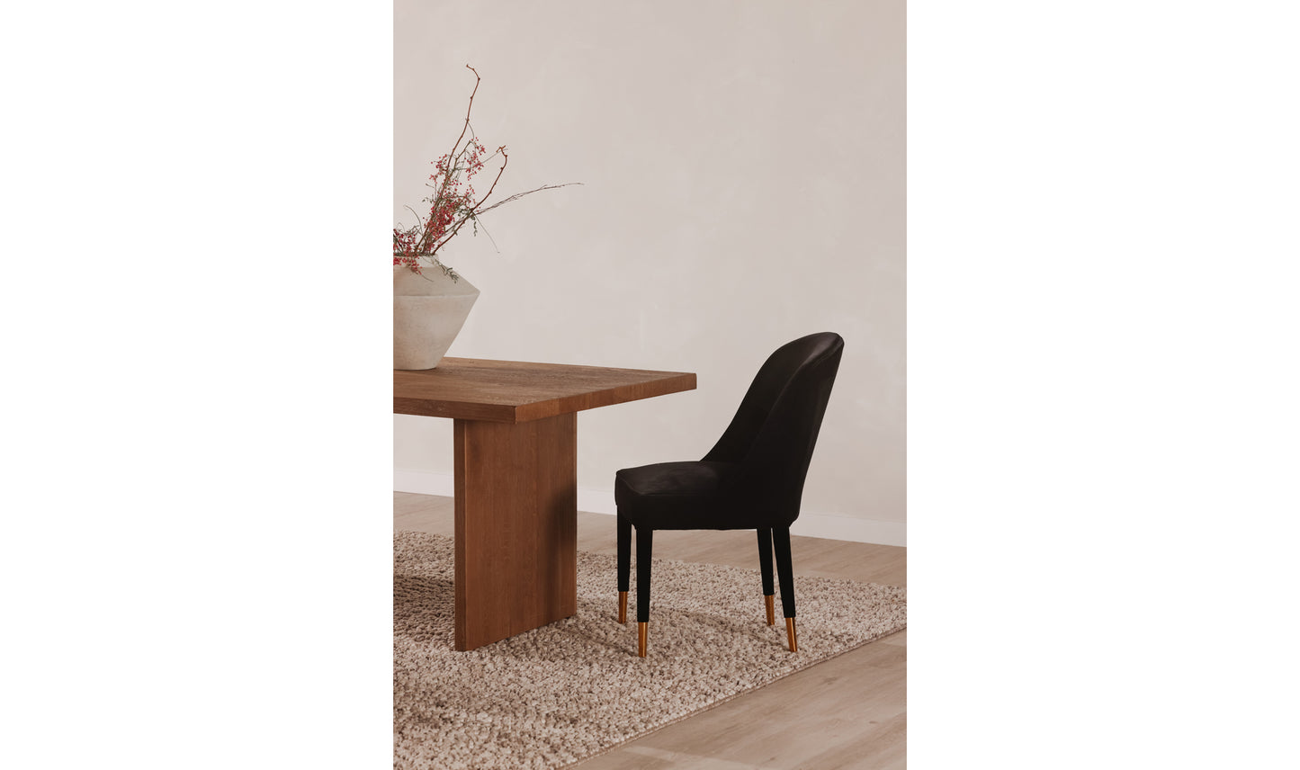Moe's Home 96" Koshi Dining Table