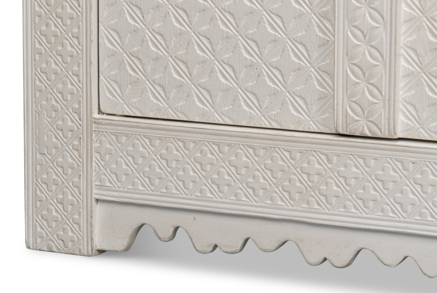Sarreid - Persian Sideboard  Antique White - White - Eclectic