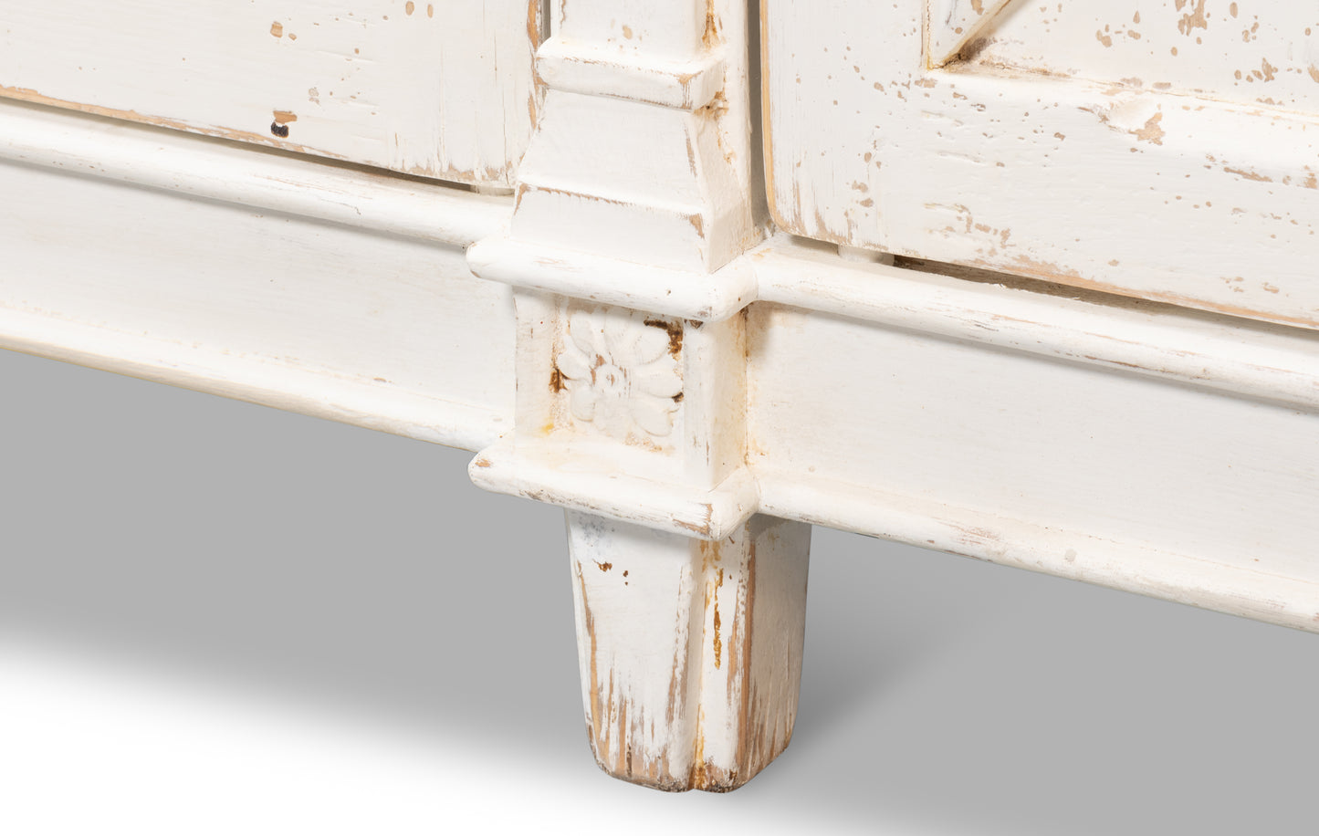 Sarreid - Marksman Sideboard  Whitewash - White - Traditional