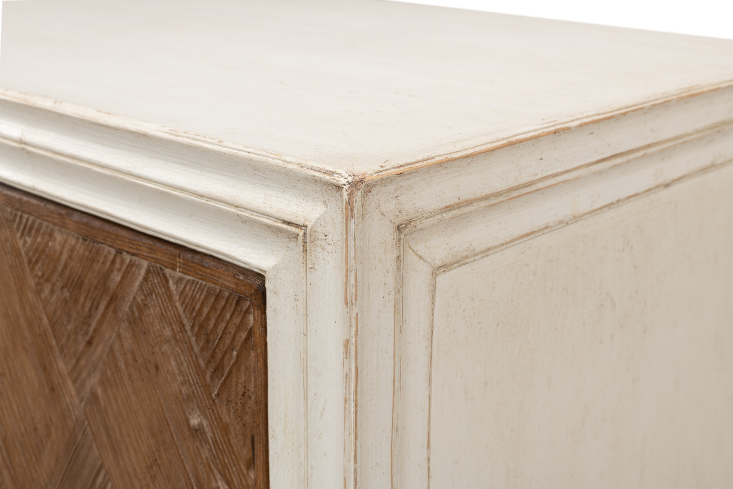 Sarreid - Argyle Sideboard  2 Doors  Antique White - White - Transitional