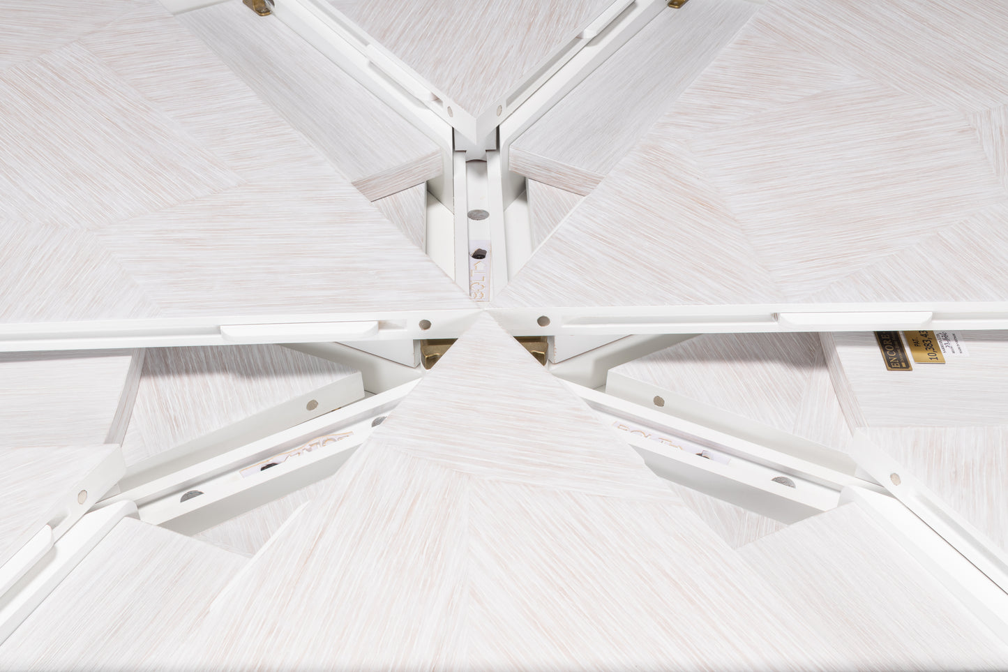 Sarreid - Giselle Jupe Dining Tbl Lg Whitewash Wht - White - Transitional