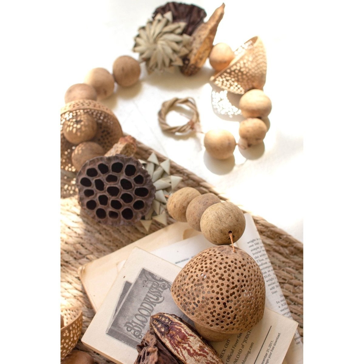 Kalalou - MIXED DRIED BOTANICAL GARLAND - NSBE1030 - NSBE1030 - Kalalou - $29.95