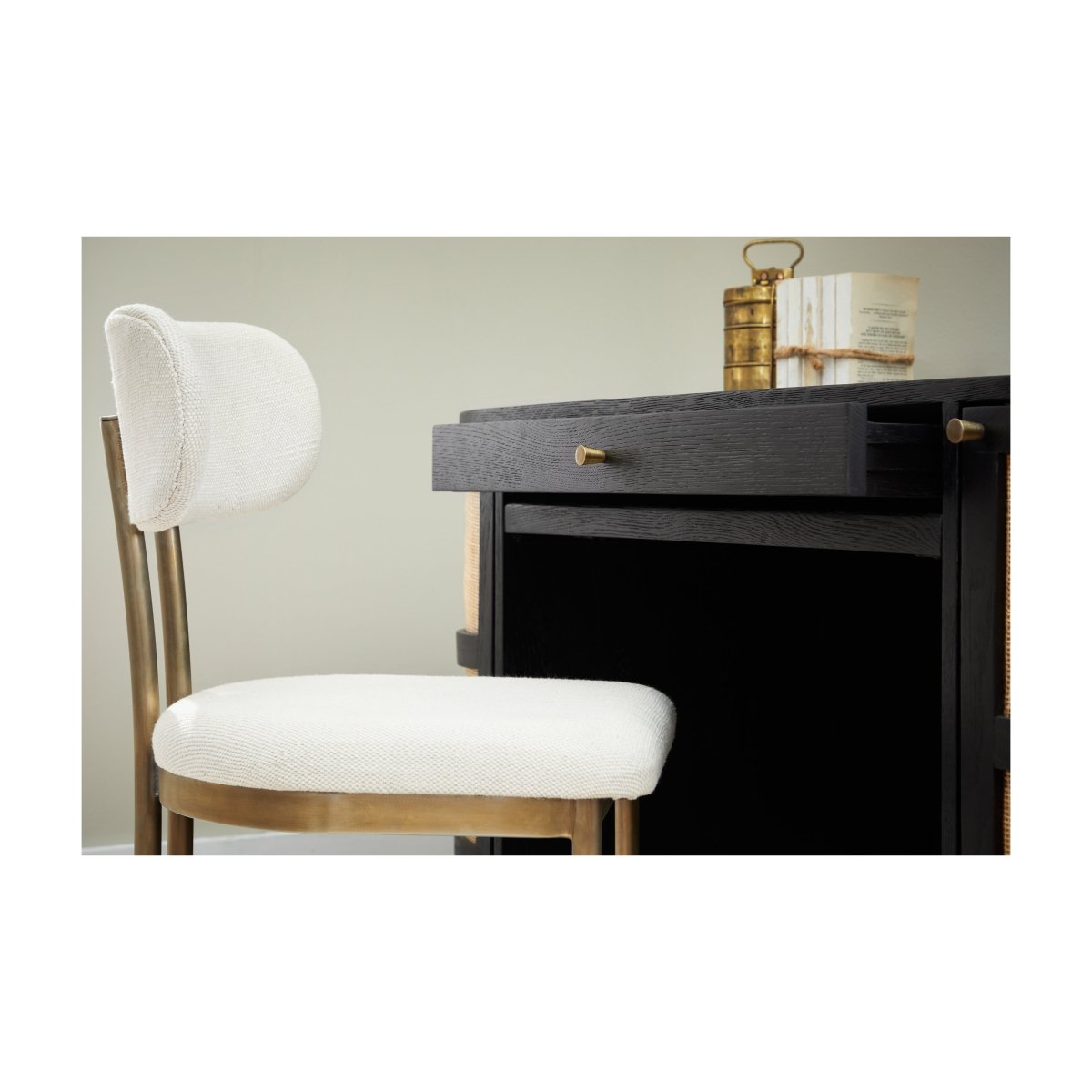 Union Home Shorefront Dining Table Set - Round - Contemporary